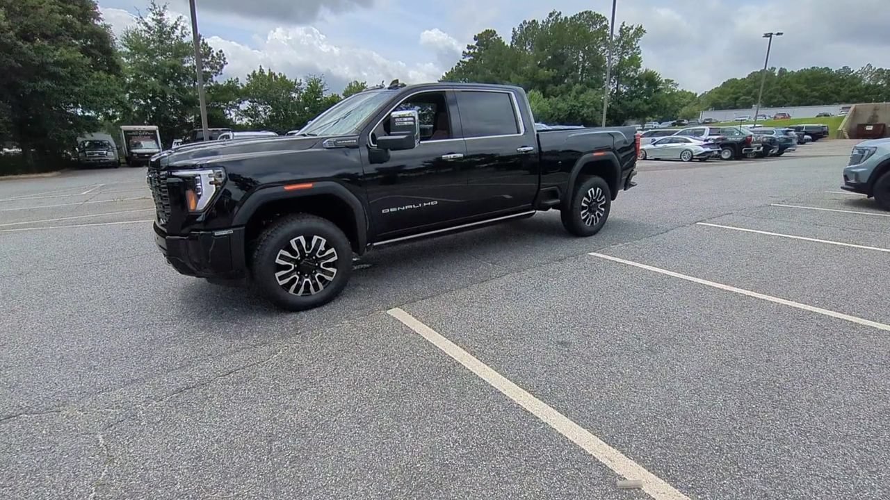 New 2026 Onyx Black GMC Denali Ultimate image 4