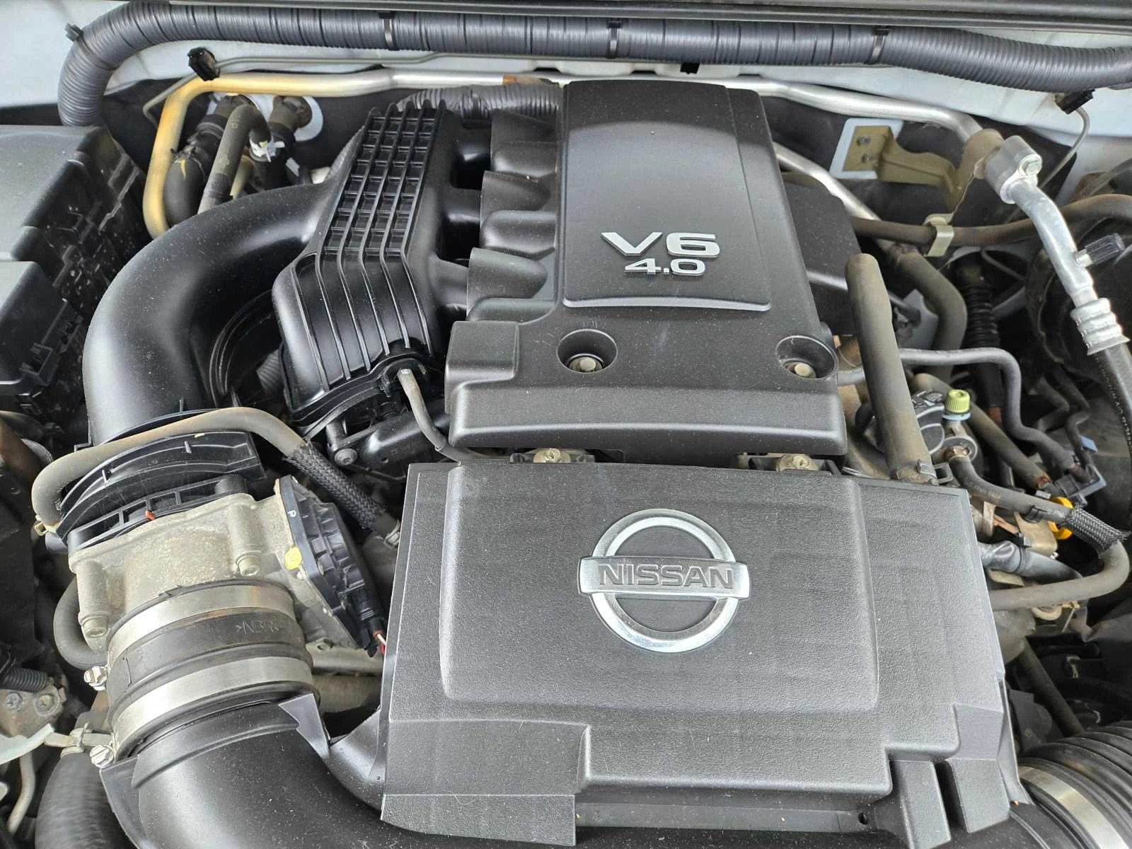 Used 2016  Nissan SV image 30
