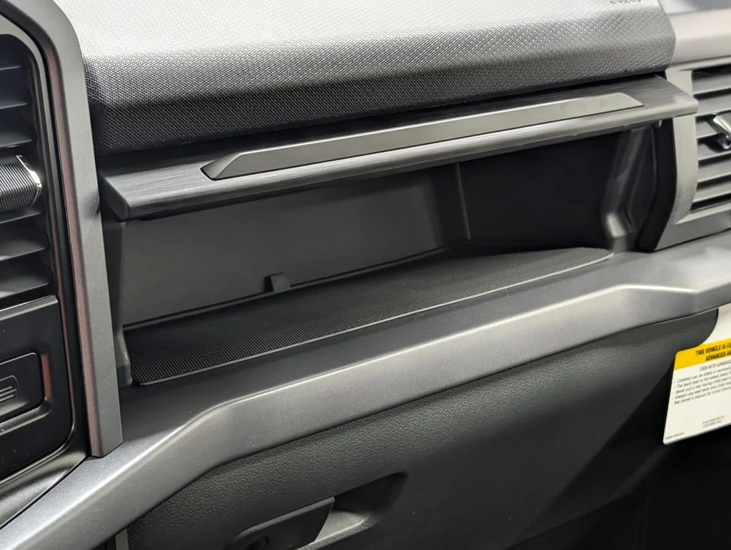 New 2026 Carbonized Gray Metallic Ford XLT image 11