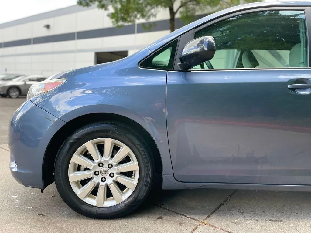 Used 2015 Shoreline Mist Toyota LE image 7