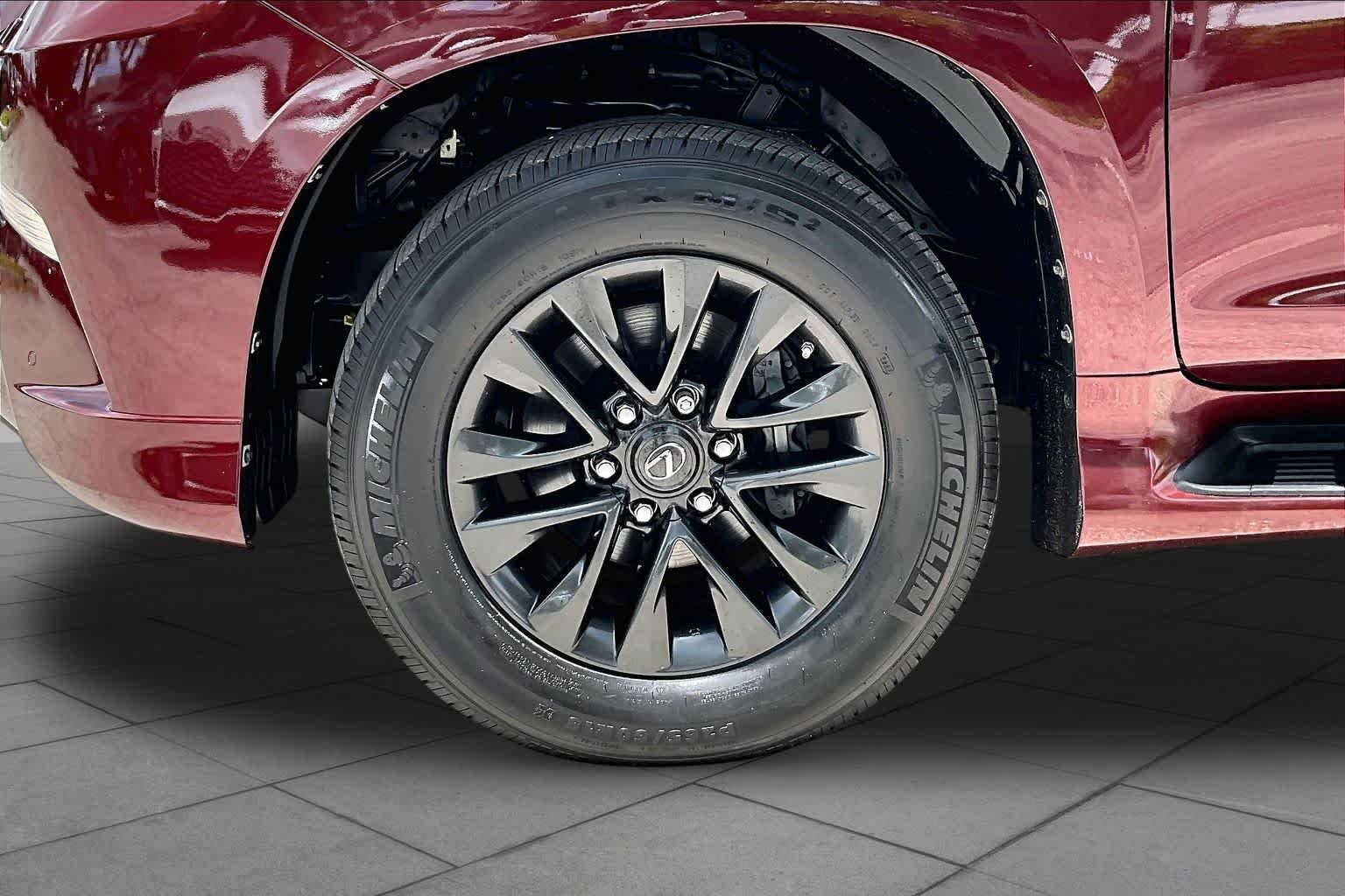 Used 2020 Claret Mica Lexus Premium image 11
