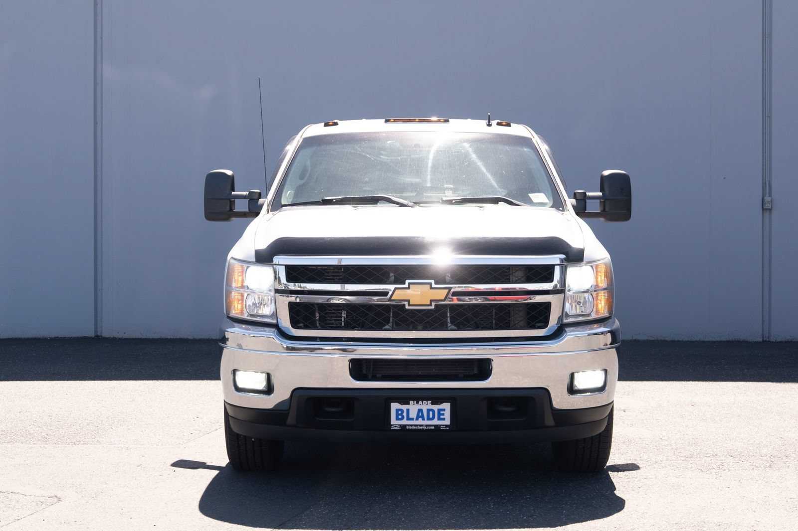 Used 2013 SUMMIT WHITE Chevrolet LTZ image 18