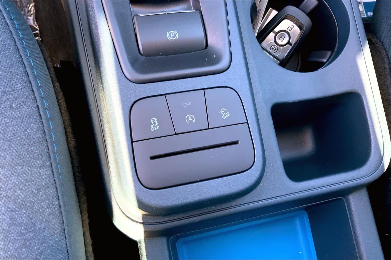 2025 Ford Maverick XLT - Photo 15