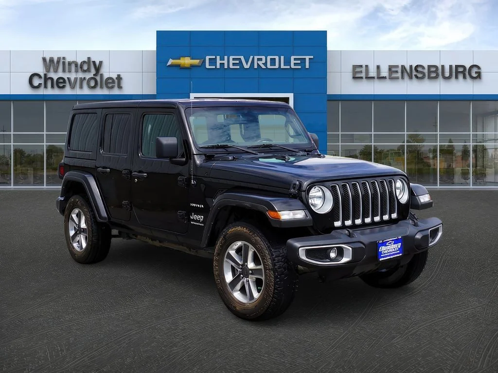 2023 Jeep Wrangler Sahara's photo