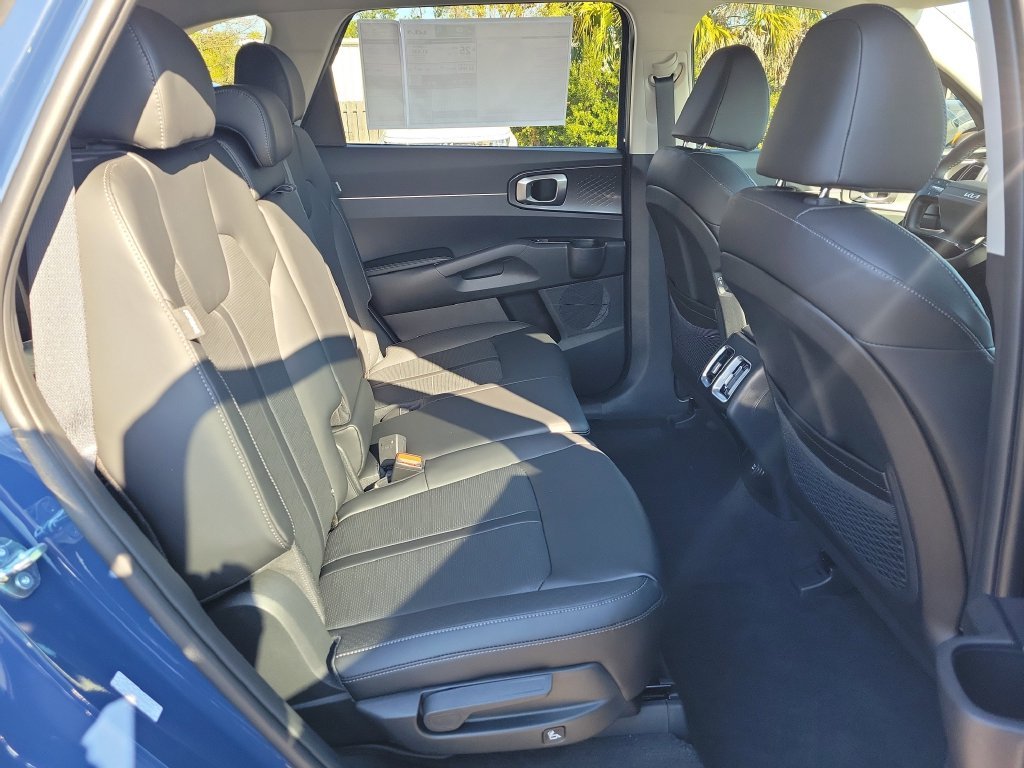 New 2026 Midnight Lake Blue Kia S image 12