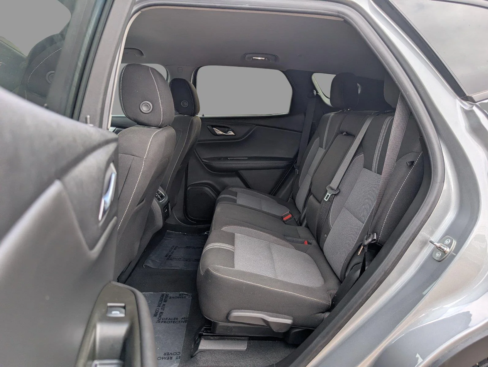 Used 2023 STERLING GRAY METALLIC Chevrolet LT image 18