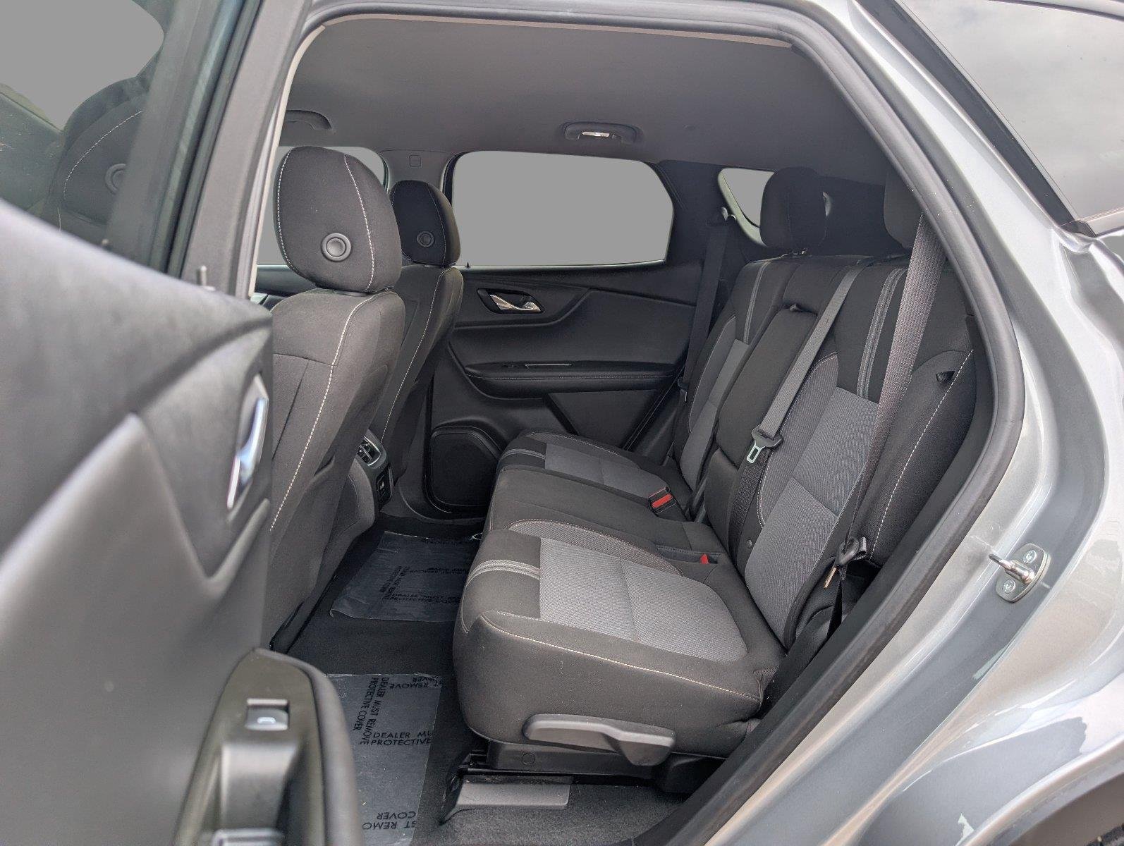 Used 2023 STERLING GRAY METALLIC Chevrolet LT image 18