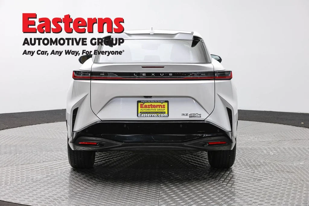 Used 2023 White Lexus 450e Premium image 6