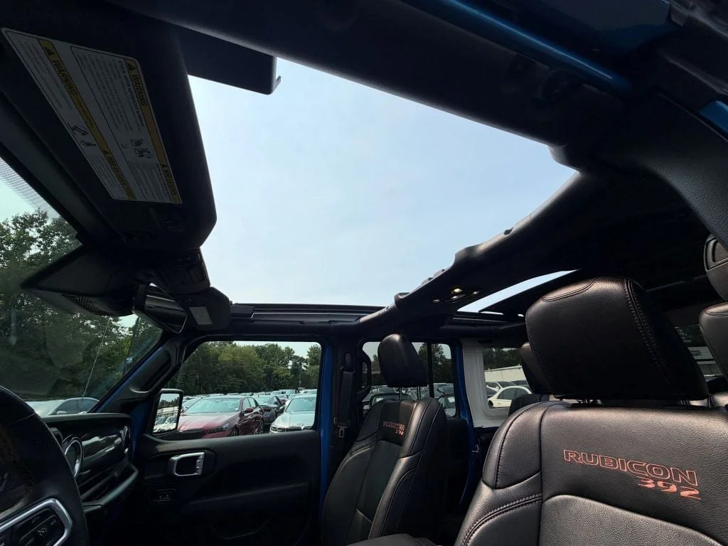 Used 2021 Hydro Blue Pearlcoat Jeep Rubicon 392 Unlimited 4x4 w/ Sky One-Touch Power Top image 15