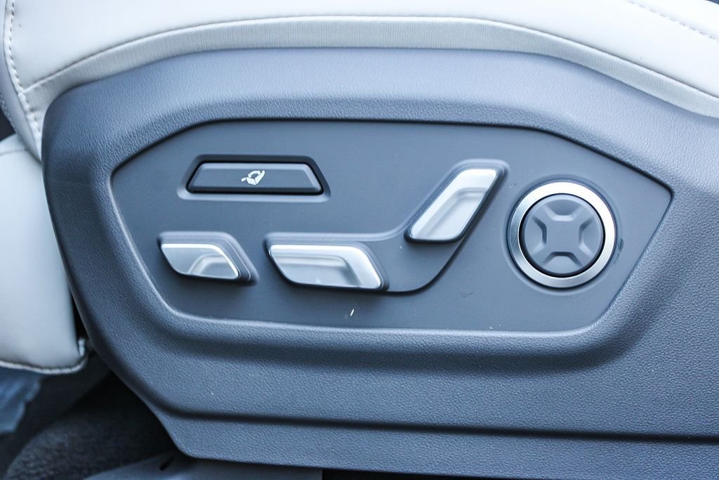 New 2026 Gray Hyundai Calligraphy image 25
