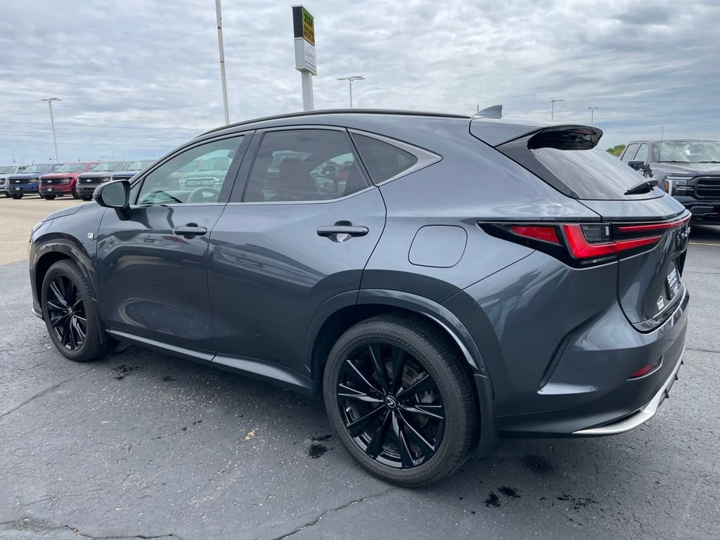 Used 2022 Gray Lexus 350 F SPORT Handling image 6