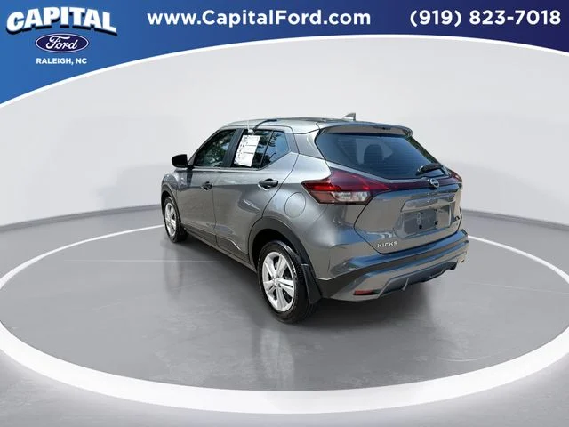Used 2025 Gray Nissan S image 6