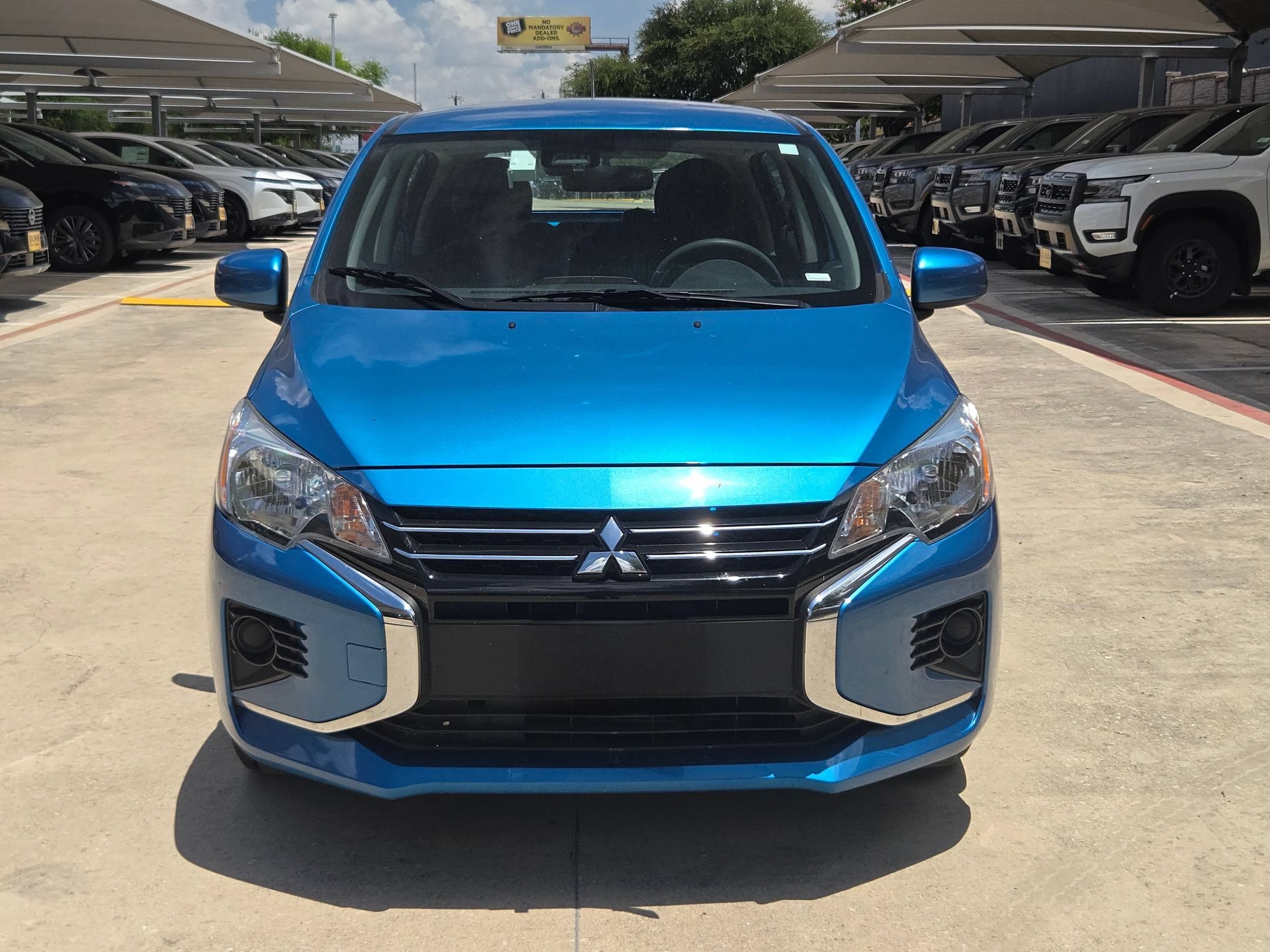 Used 2024  Mitsubishi ES image 8