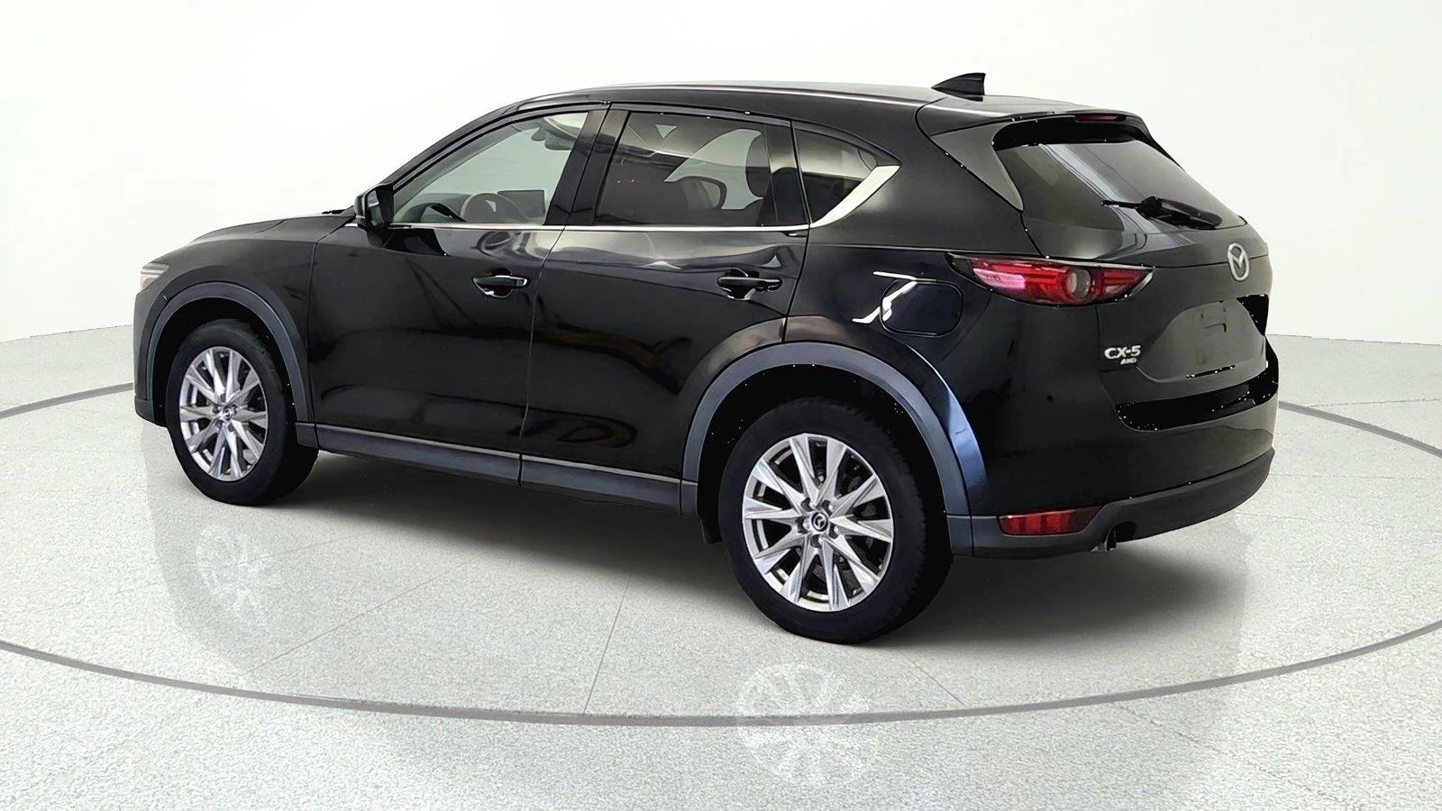 Used 2021 Jet Black Mica Mazda Grand Touring image 4