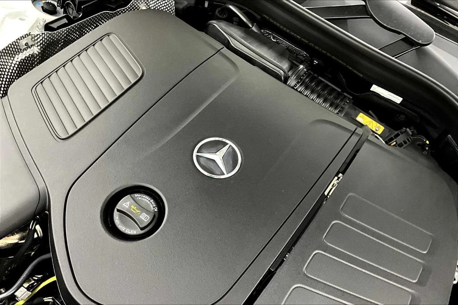 2025 Mercedes-Benz GLC Base - Photo 17