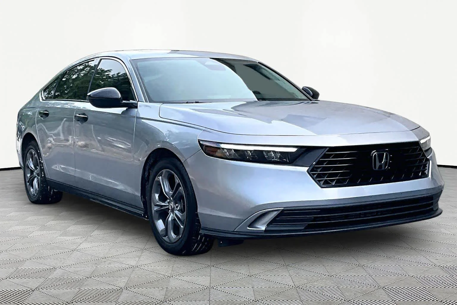 Used 2024 Solar Silver Metallic Honda EX image 3