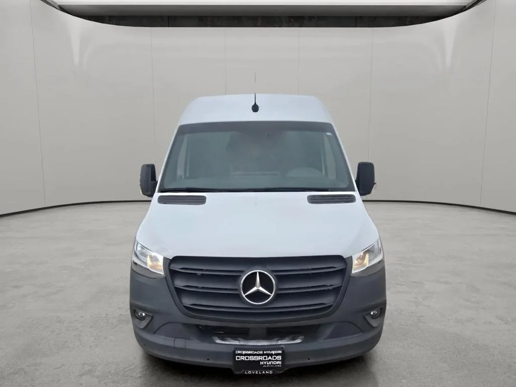 Used 2022 Arctic White Mercedes-Benz High Roof V6 image 8