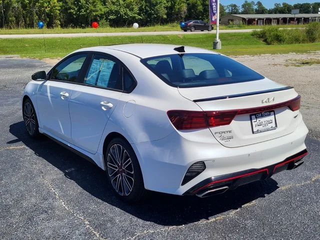 Used 2023 White Kia GT image 4