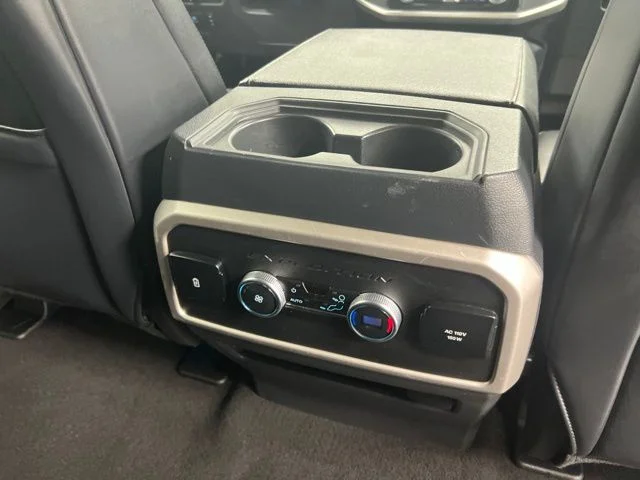 Used 2024 Silver Ford XLT image 25