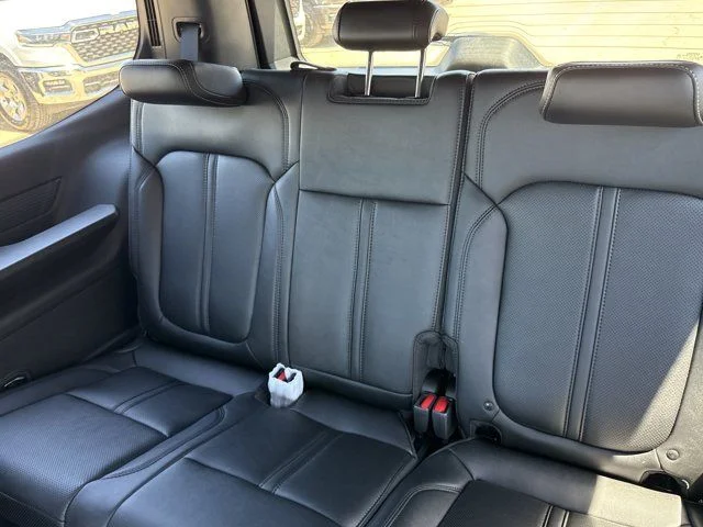 New 2026 Baltic-Gray Metallic Clear-Coat Exterior Paint Jeep Limited Altitude image 7