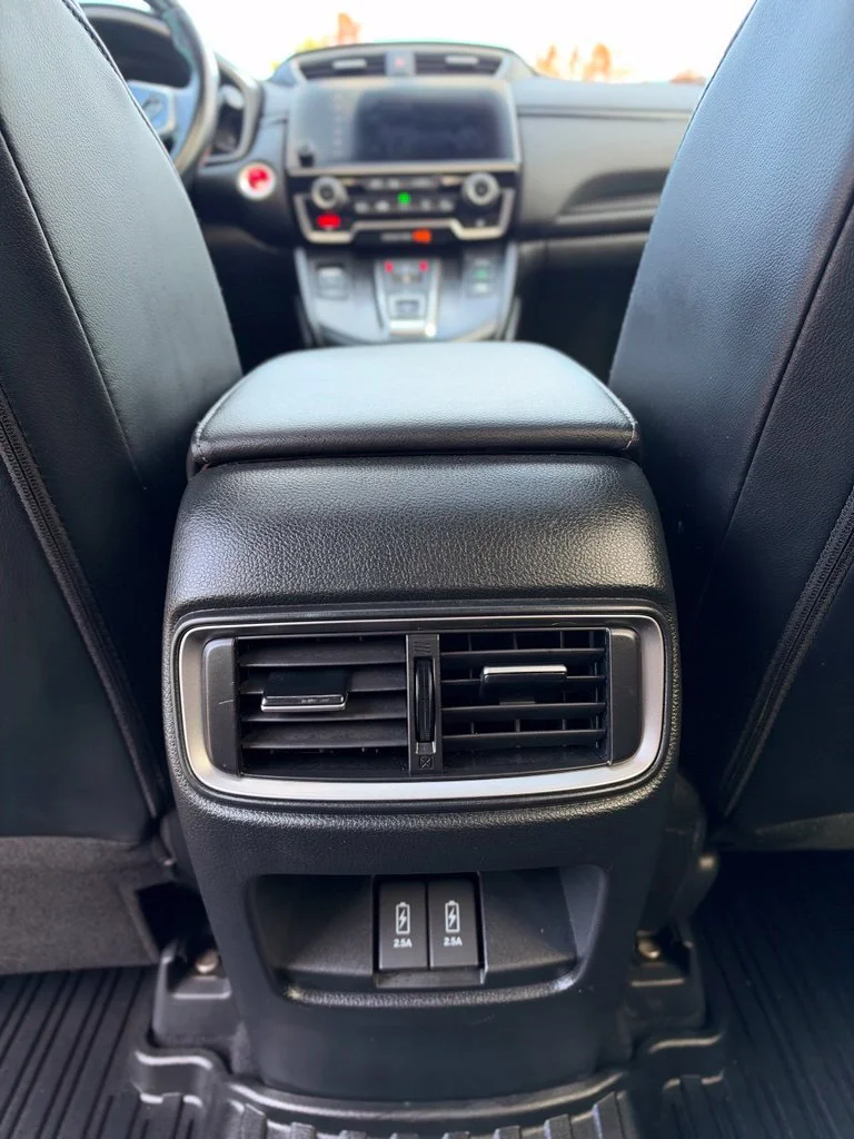 Used 2022 Sonic Gray Pearl Honda Touring image 28