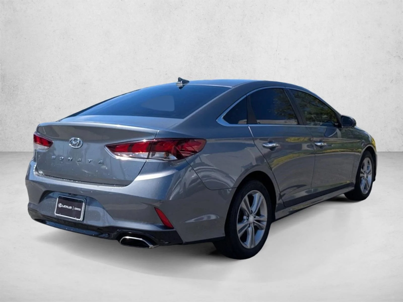 Used 2019 Machine Gray Hyundai SEL image 5