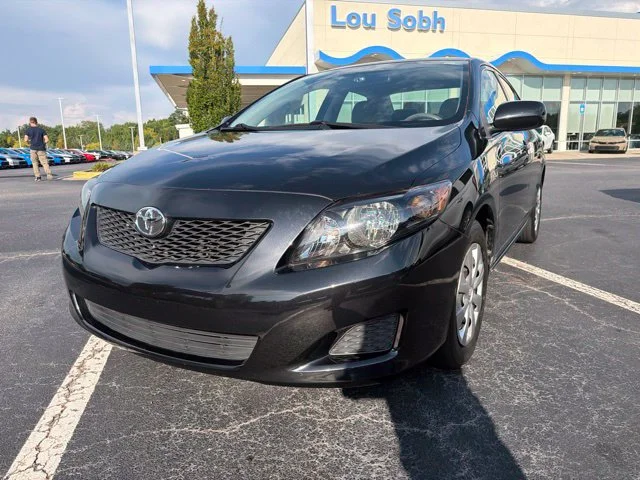 Used 2009 Black Sand Pearl Toyota LE image 2