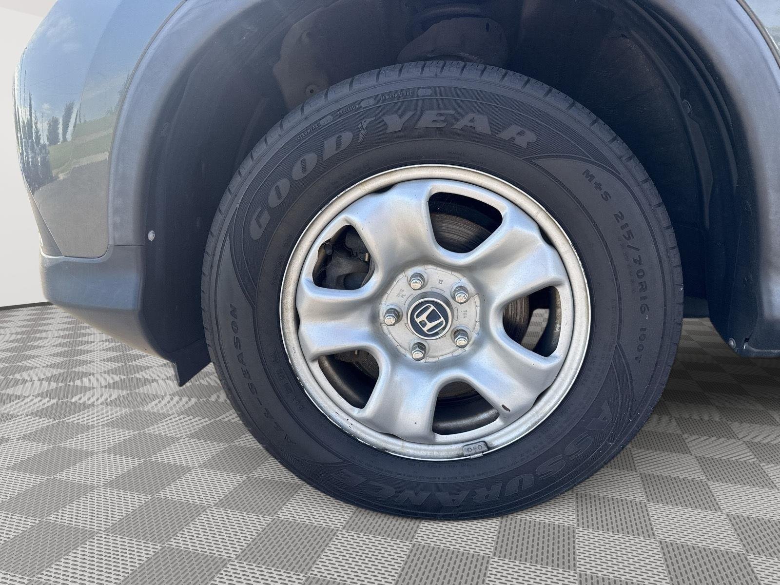 Used 2012 Polished Metal Metallic Honda LX image 9