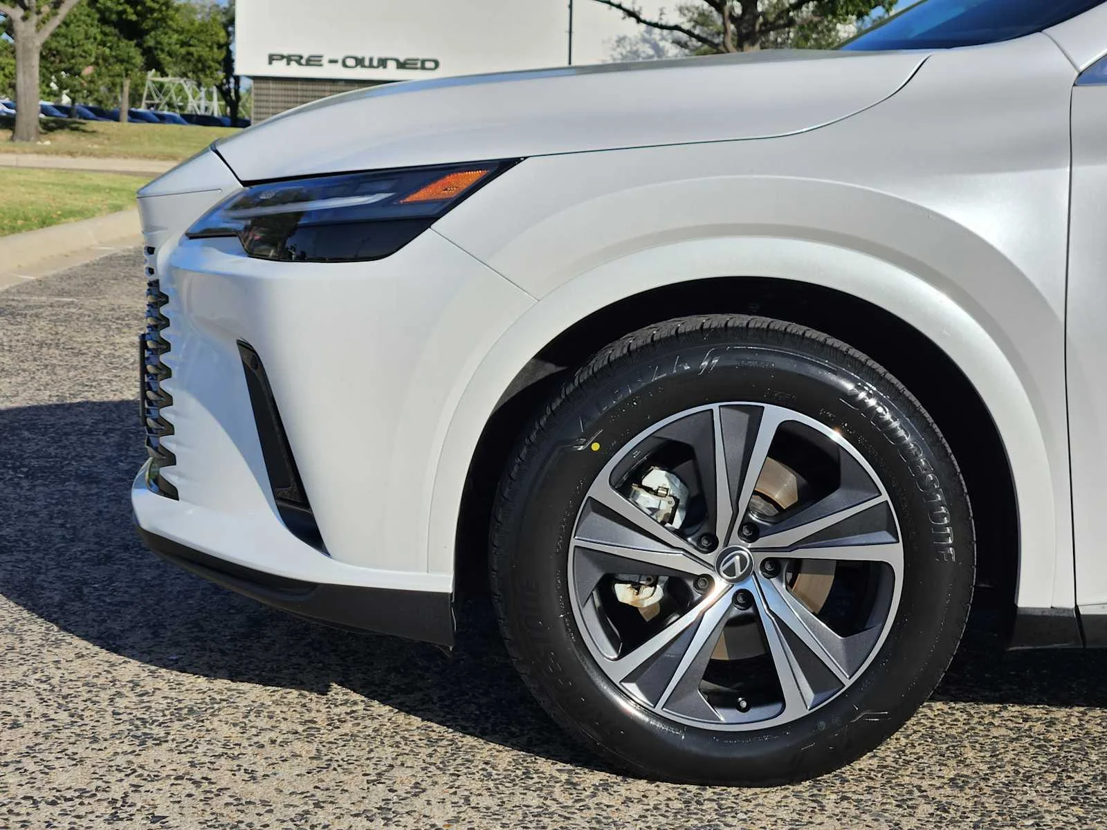 Certified Used 2025 EMINENT WHITE PEARL Lexus Premium image 5