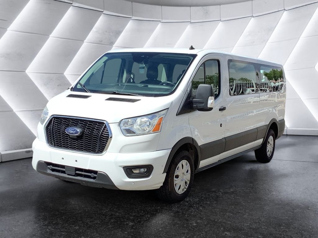 Used 2021 White Ford XLT image 3