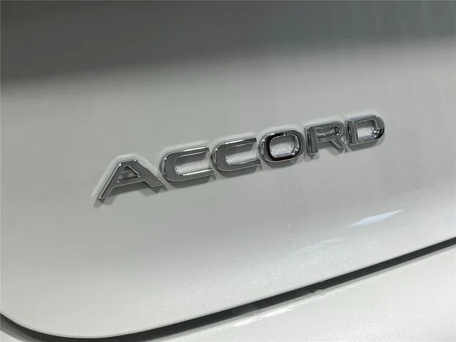 2026 Honda Accord Hybrid EX-L - Photo 7