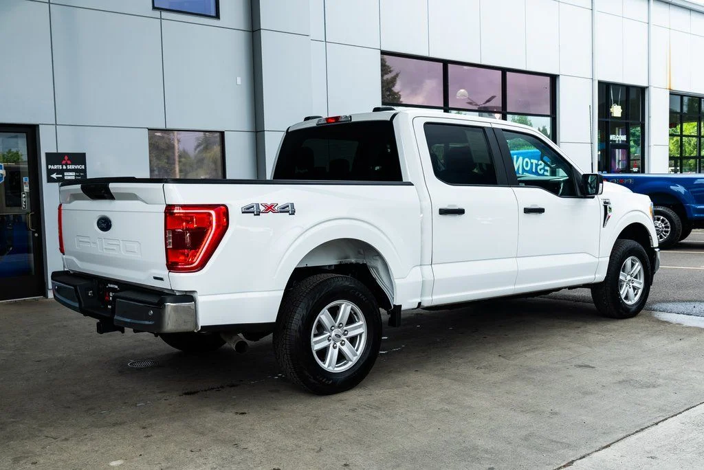 Used 2022 White Ford XLT image 6