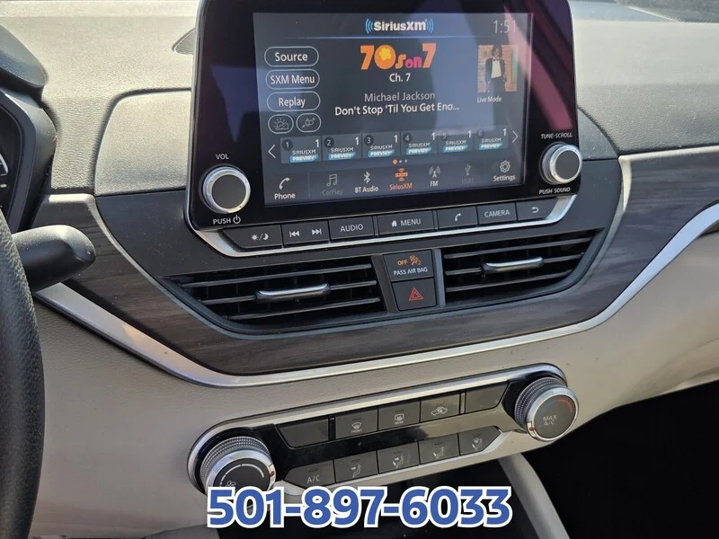 Used 2025 Garnet Pearl NISSAN SV FWD image 17