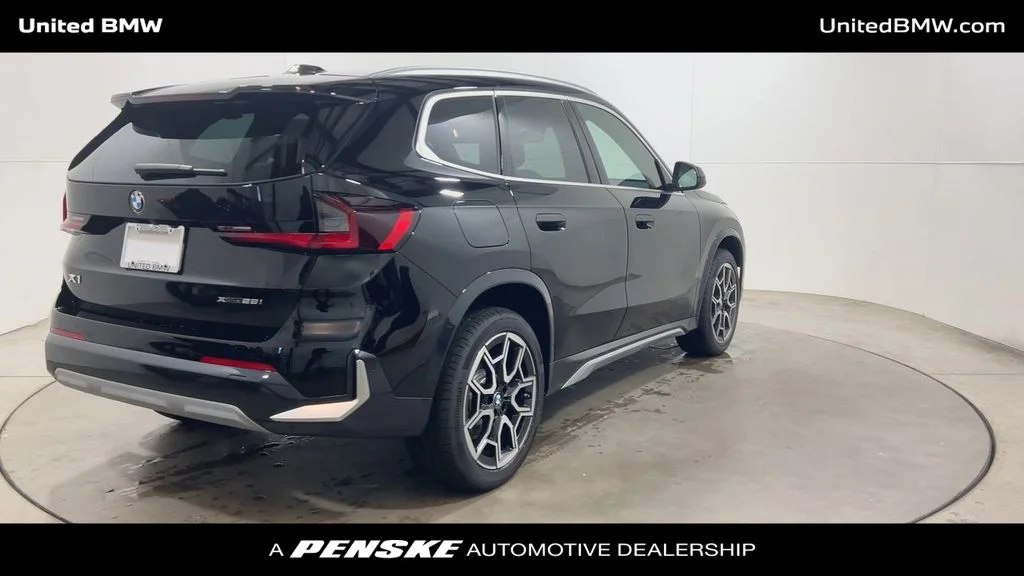2026 BMW X1 28i - Photo 8