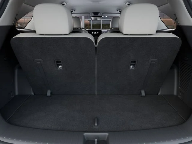 New 2026 Snow White Pearl Kia EX image 19