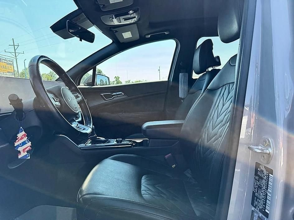 Used 2023 Gray Kia X-Pro image 9