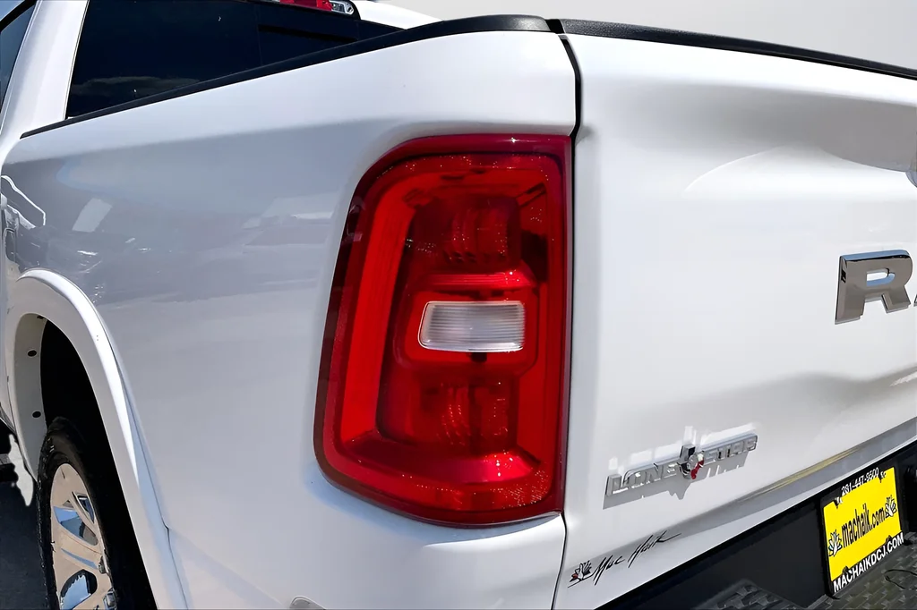 2026 RAM 1500 Big Horn/Lone Star - Photo 15