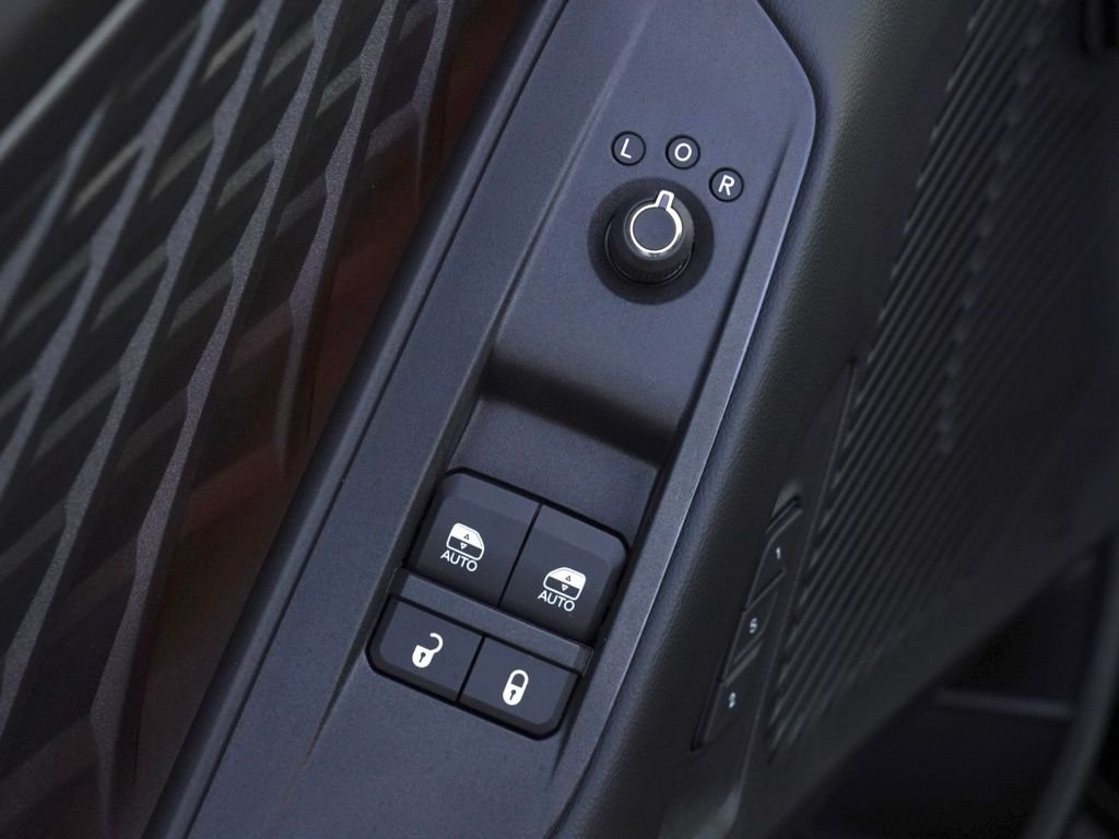 New 2026 Diamond Black Crystal Pearlcoat Dodge R/T Scat Pack image 10