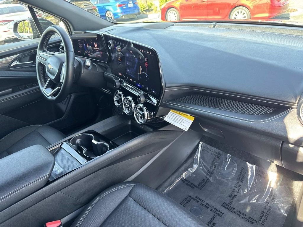 2024 Chevrolet Blazer EV LT - Photo 28