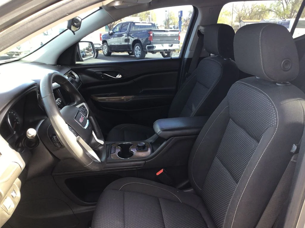 Used 2021 Satin Steel Metallic GMC SLE image 12