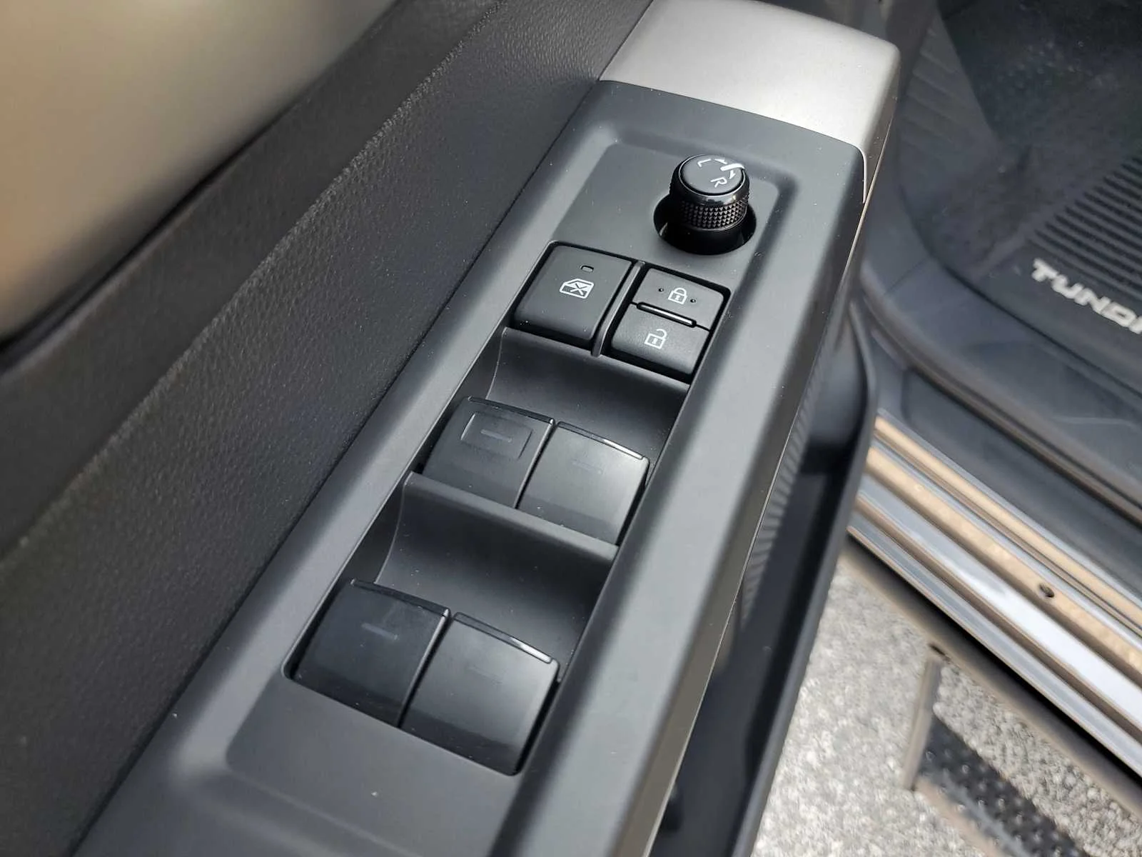 Used 2024 Magnetic Gray Metallic Toyota SR5 image 19