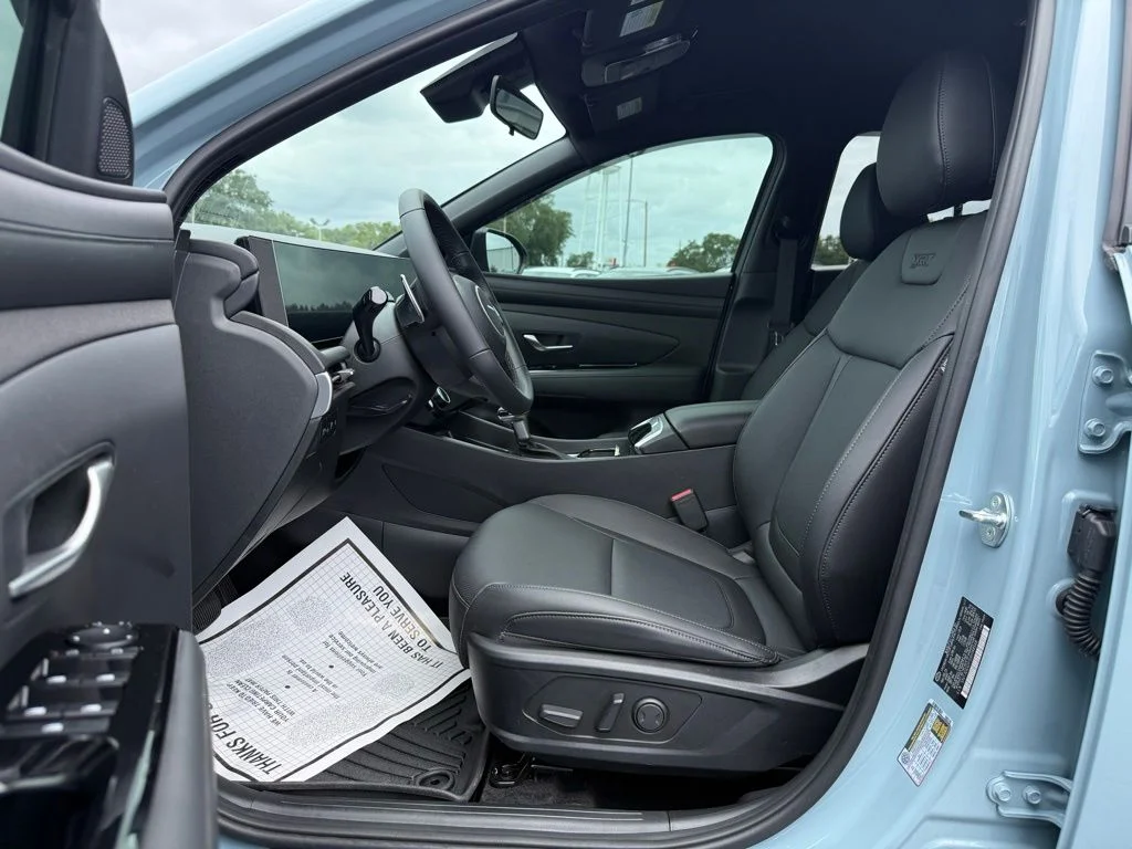 Used 2025 Blue Hyundai XRT image 15