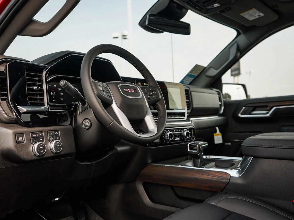 2026 GMC Sierra 1500 SLT - Photo 16