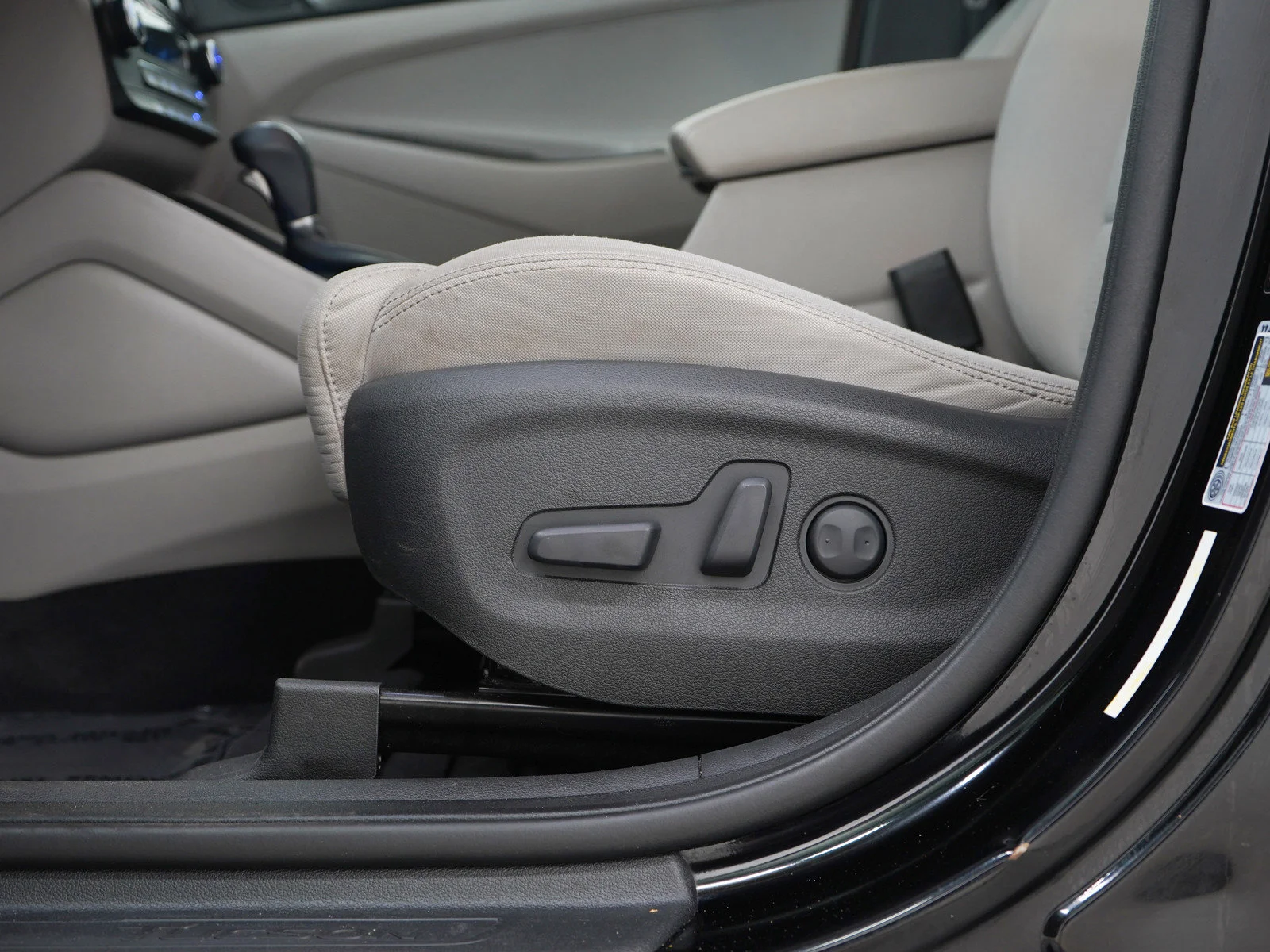Used 2020 Black Noir Pearl Hyundai SEL image 20