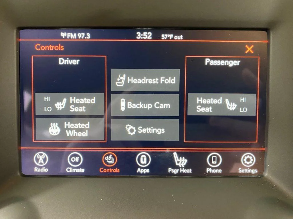 Used 2019 Black Clearcoat Dodge SXT Plus image 18