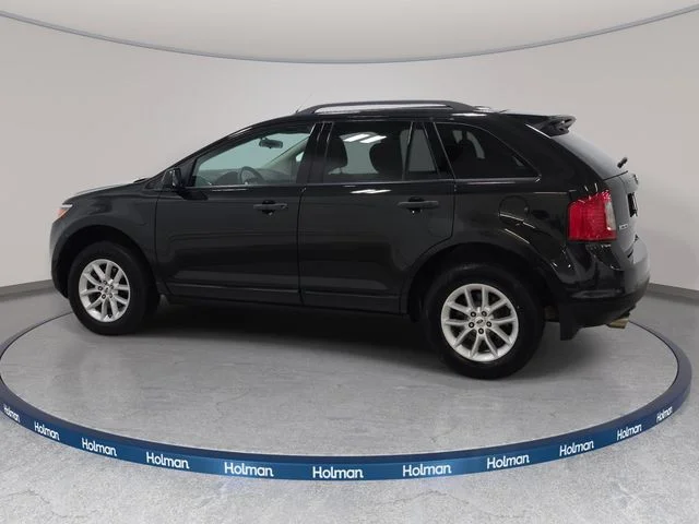 Used 2014 Tuxedo Black Metallic Ford SE image 9