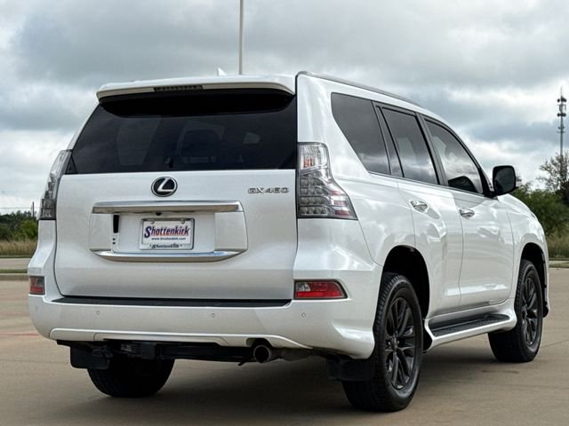 Used 2020 White Lexus 460 image 8