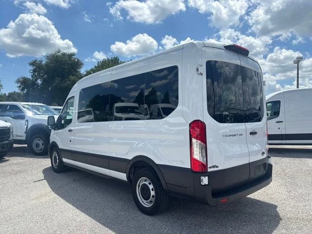 Used 2024 White Ford XL image 7