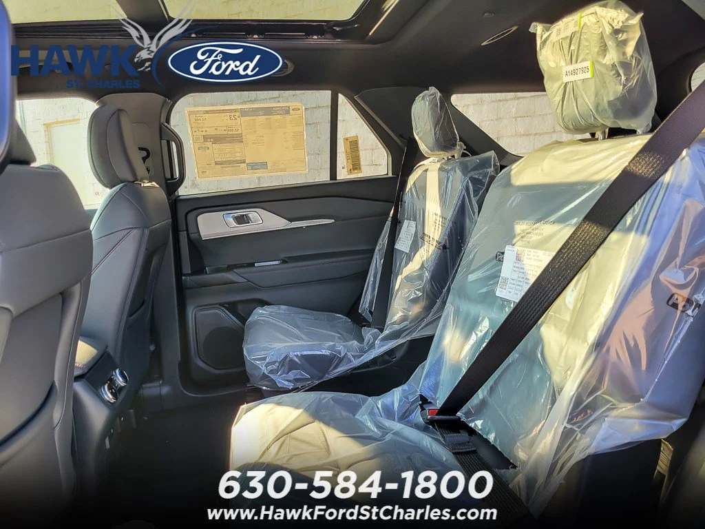 New 2027 Carbonized Gray Metallic Ford 4DR 4WD ACTIVE image 9