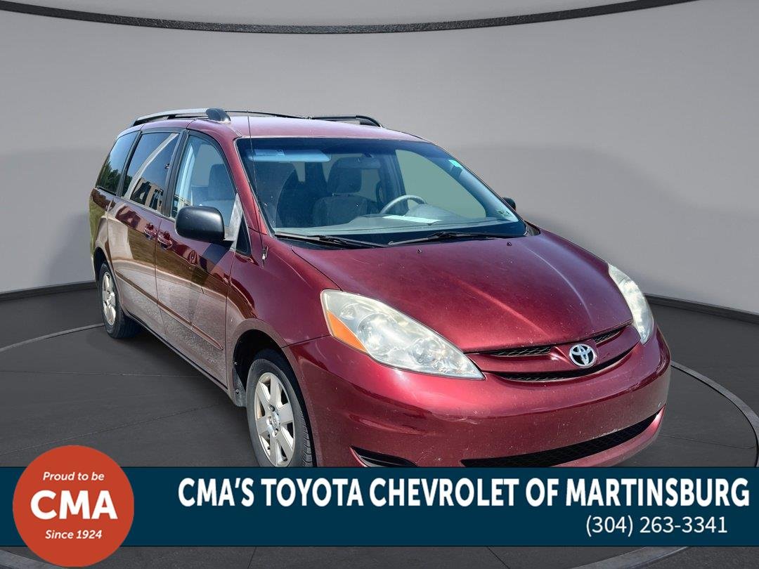 Used 2010 Salsa Red Pearl TOYOTA  image 1